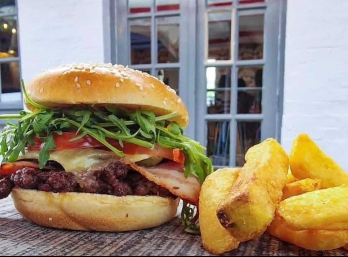 Lunch menu at The Friendly Fox